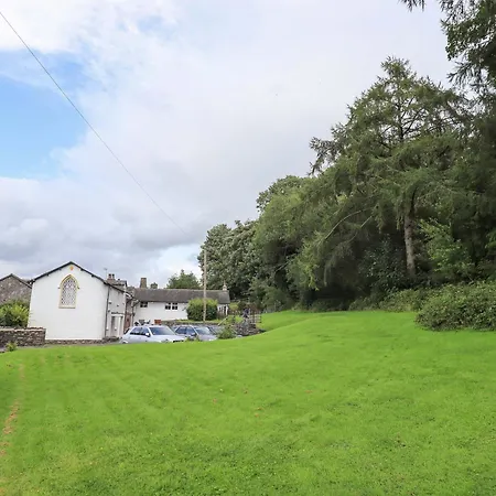 Abbots Reading * Lakeside