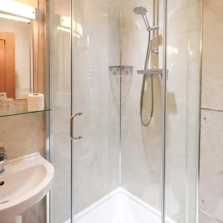 Abbots Reading Tatil Evi