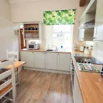 Ferienhaus Abbots Reading *